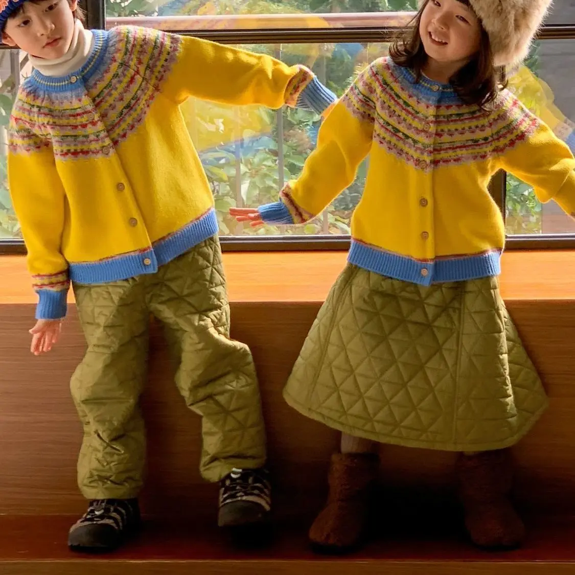 Korean Style Children's Clothing2026New Winter Vintage Fair Isle Jacquard Knit Cardigan for Girls