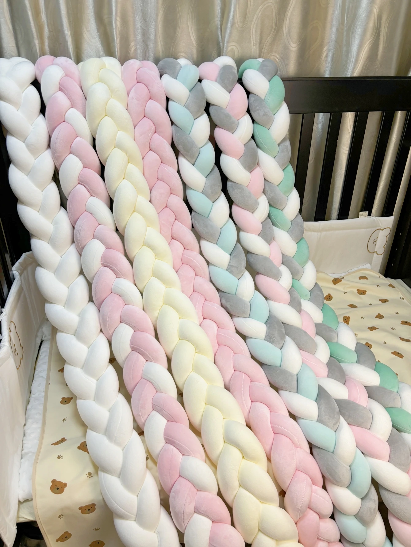3 Shares Toddler Baby Bed Bumpers In The Crib Newborn 1M/2M/3M/4M Baby Crib Protector Bed Braid Knot Cushion for Infant Kids