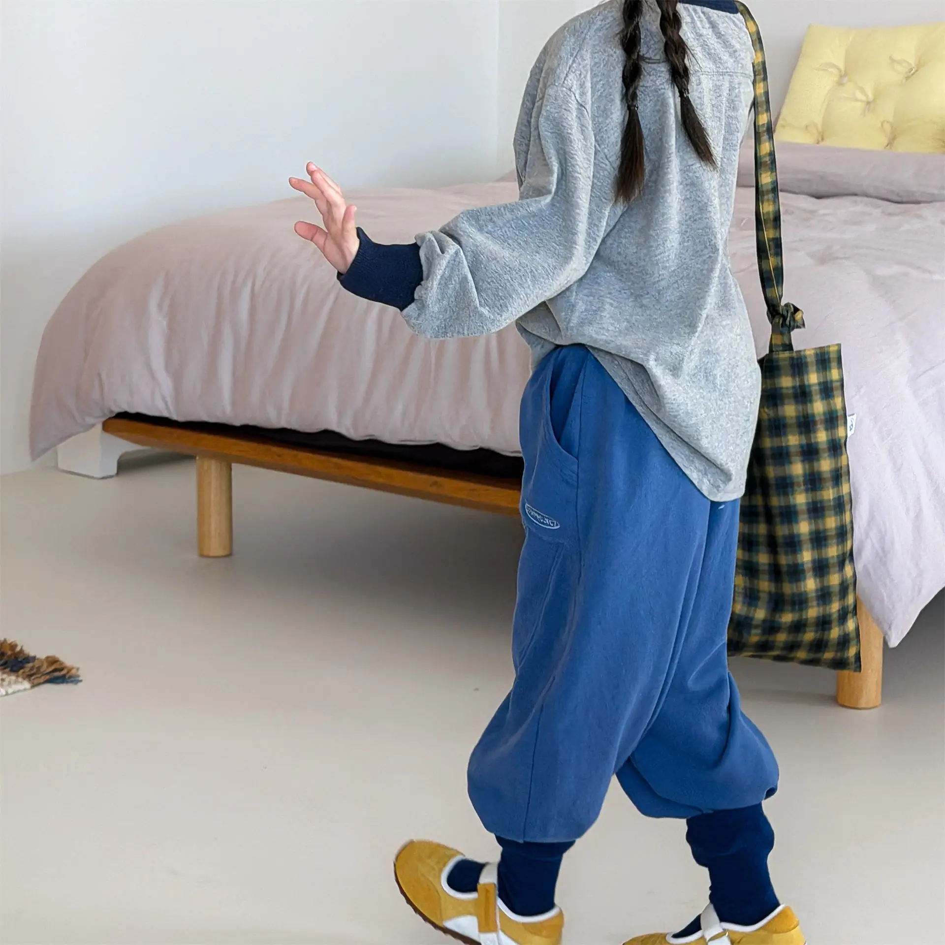 2026 Spring New Children Loose Sweatpants For Boys Girls Letter Casual Pants Baby Cotton Trousers Fashion Kids Clothes