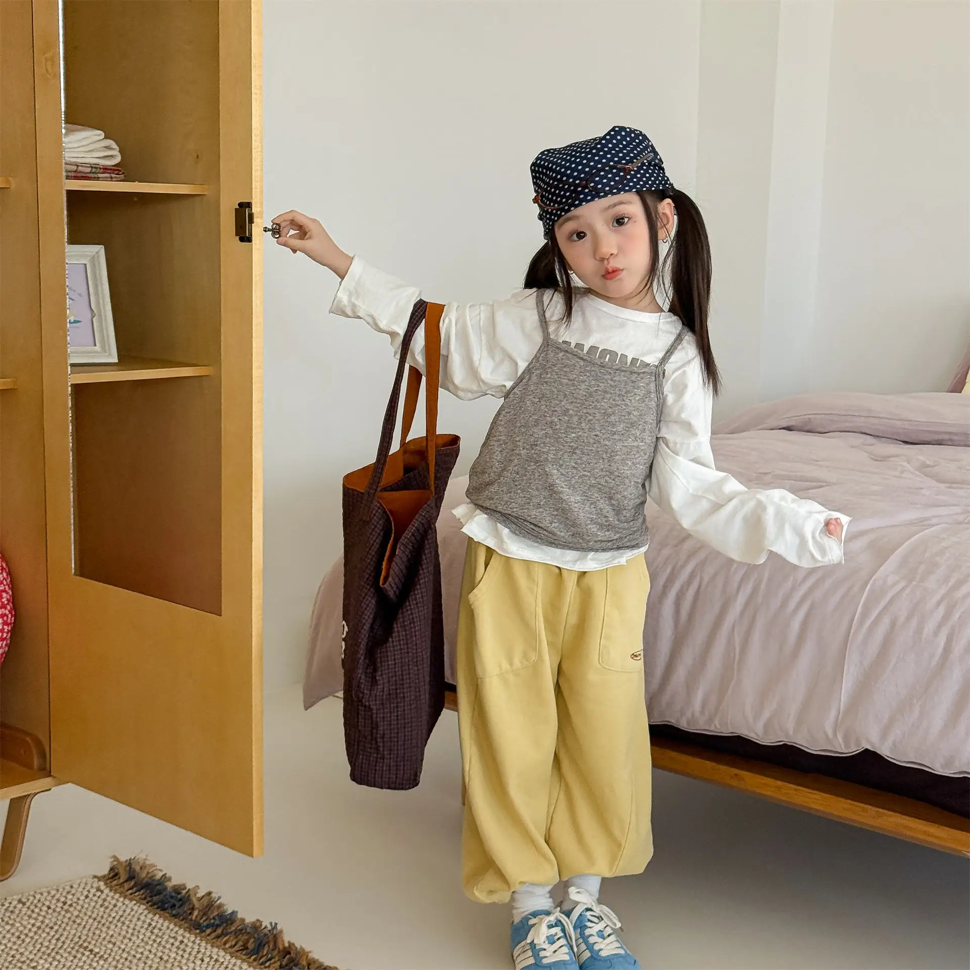 2026 Spring New Children Loose Sweatpants For Boys Girls Letter Casual Pants Baby Cotton Trousers Fashion Kids Clothes