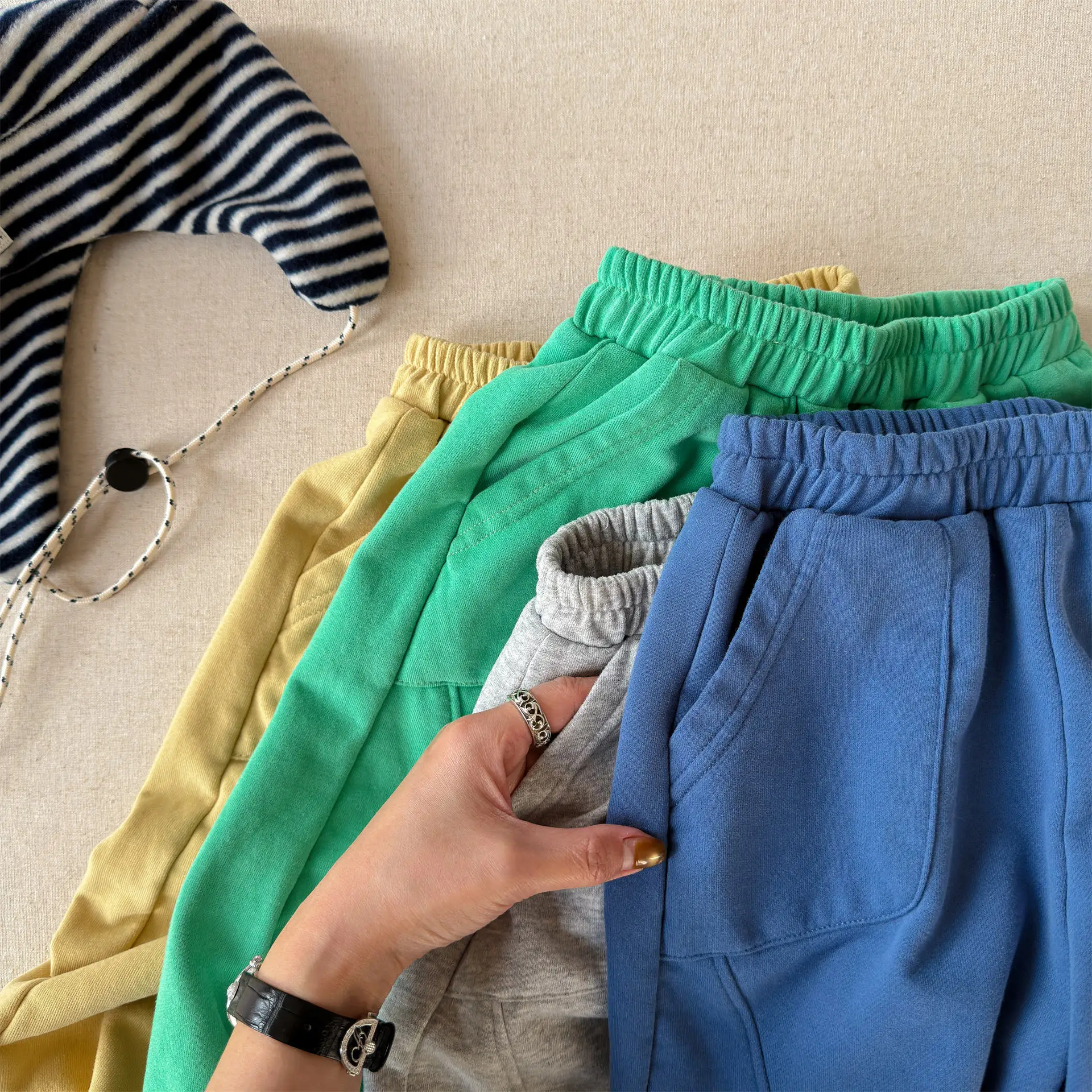 2026 Spring New Children Loose Sweatpants For Boys Girls Letter Casual Pants Baby Cotton Trousers Fashion Kids Clothes