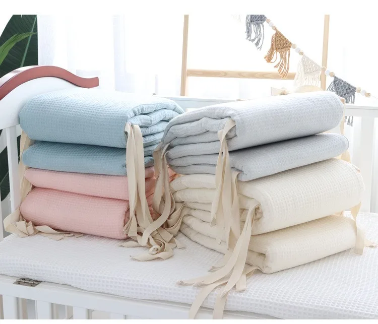 One-piece Waffle Gauze Cotton Washable Baby Crib Bumper Set for Newborns To Prevent Bumps and Falls