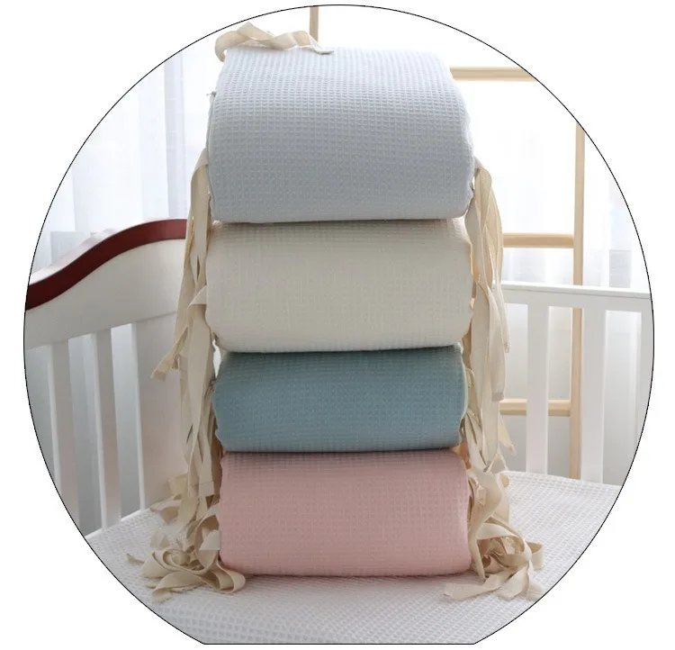 One-piece Waffle Gauze Cotton Washable Baby Crib Bumper Set for Newborns To Prevent Bumps and Falls