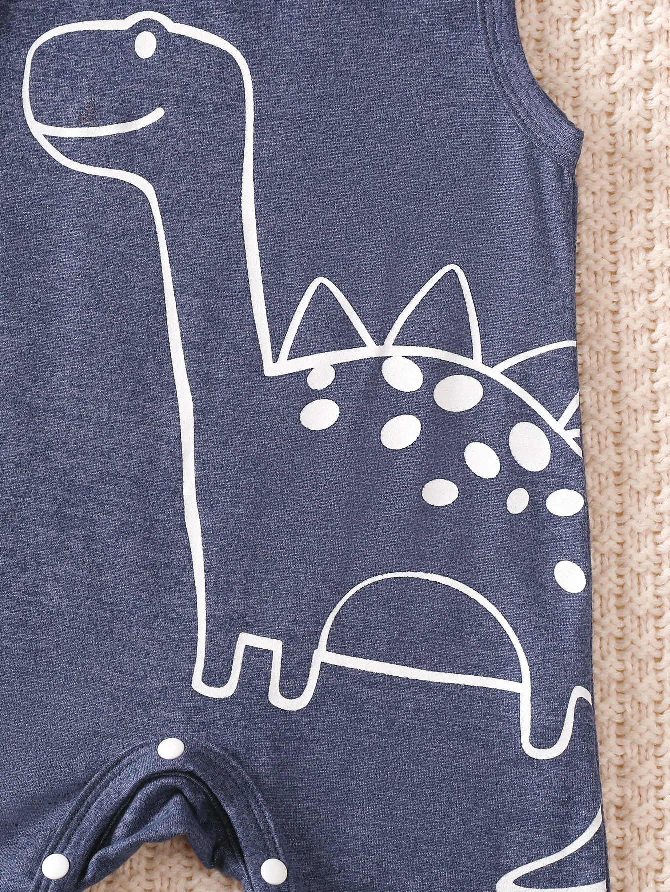 3-Piece Set, Cute Casual Dinosaur Print Three-Piece Set for Newborn Baby Boys, Sleeveless Vest Style with Small Round Neck Jumpsuit, Baby Summer Romper Set, Suitable for Daily Wear, Commuting, and Outdoor Activities