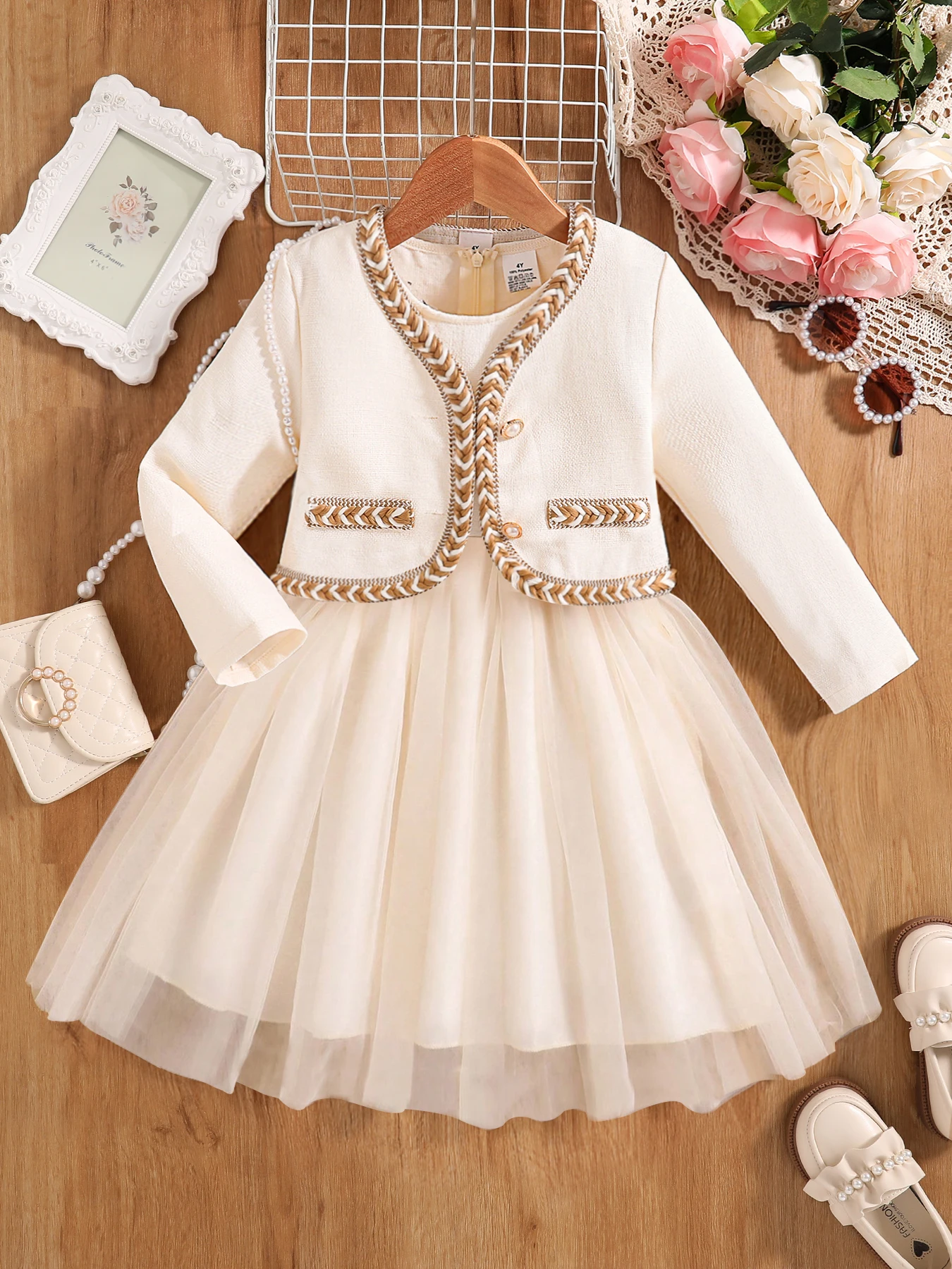 Girls' autumn fashion cute new dress, fluffy princess dress - white