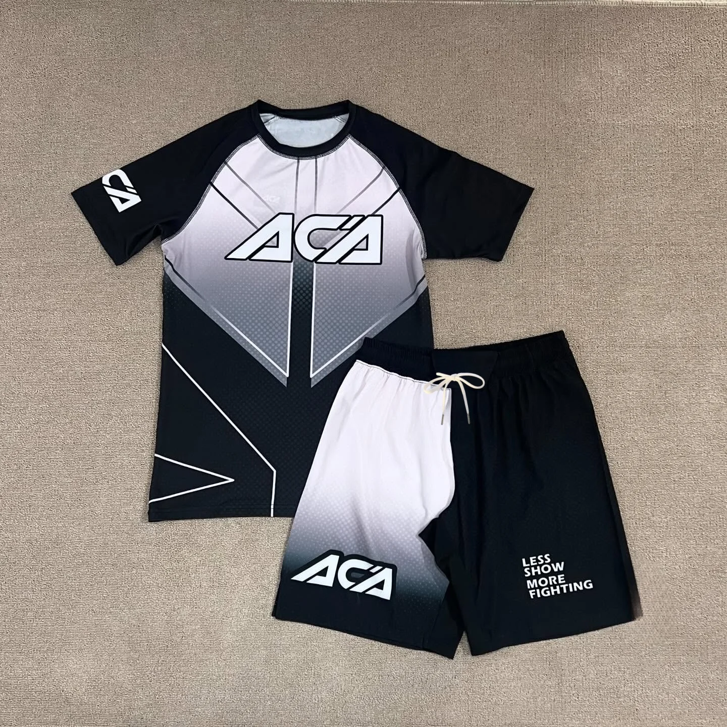 2026 New Sports Set Men's Kids Red Black Camo Graphic Rash Guard Top & Shorts Quick Drying MMA Training Combat Suit