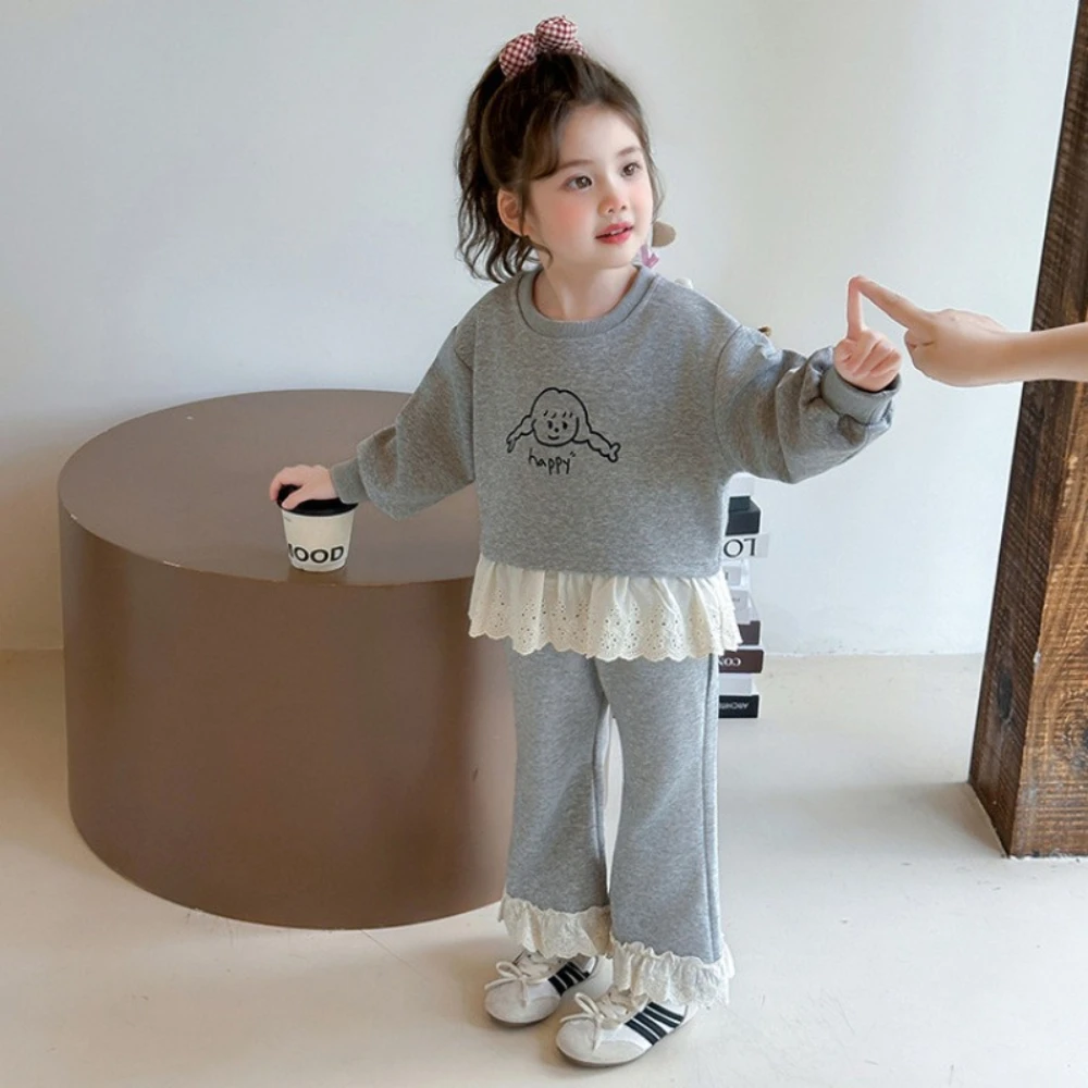 Spring and Autumn Korean Version Plain Girls' Clothing Lace Splicing Children's Set Long Sleeve Cartoon Printed Top + Pants