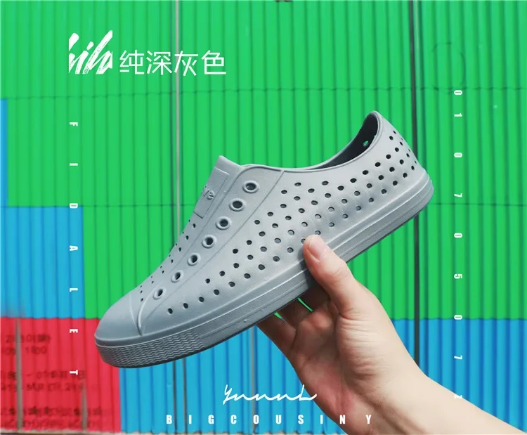 EVA Anti-slip Sports Sandals Slipper Big Child Sandal Unisex Garden Hole Shoe Summer Men Women Sandals Beach Wading Hollow Shoes