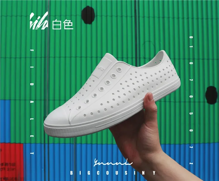 EVA Anti-slip Sports Sandals Slipper Big Child Sandal Unisex Garden Hole Shoe Summer Men Women Sandals Beach Wading Hollow Shoes