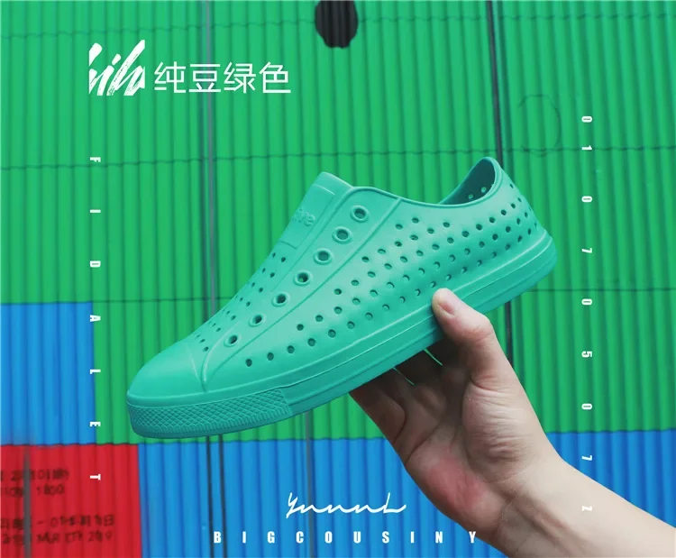 EVA Anti-slip Sports Sandals Slipper Big Child Sandal Unisex Garden Hole Shoe Summer Men Women Sandals Beach Wading Hollow Shoes