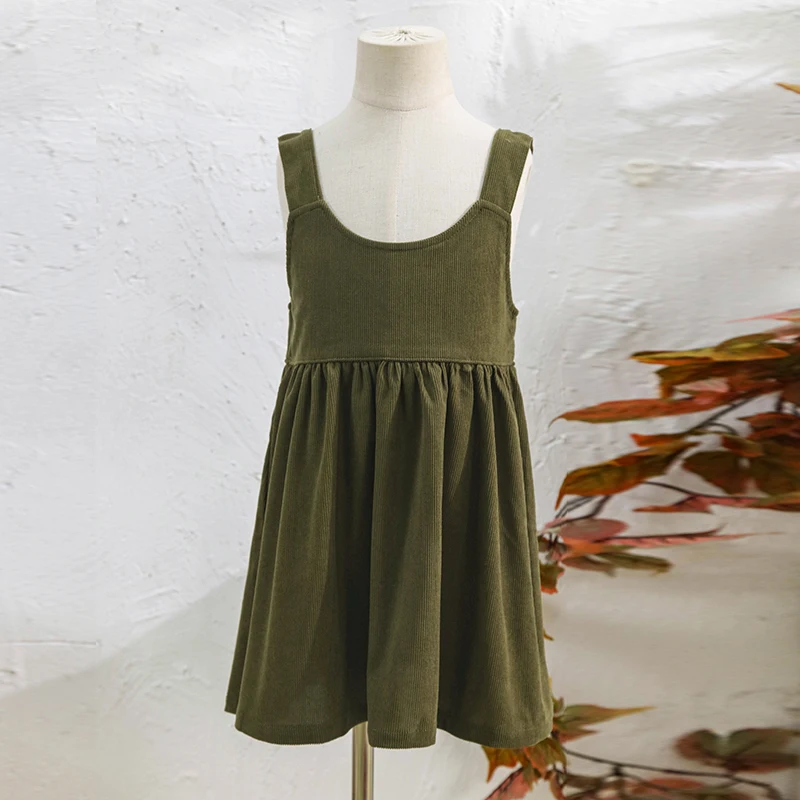 2026 Autumn New Retro Corduroy Adjustable Straps Dress Girls Casual Loose Sleeveless Ruched Dresses Children's Clothing