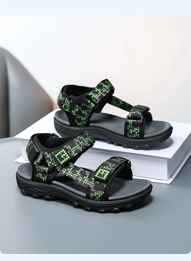 Kids Outdoor Non-Slip Sandals Boys Summer Fashion Beach Shoes Children Breathable Casual Walking Sandials