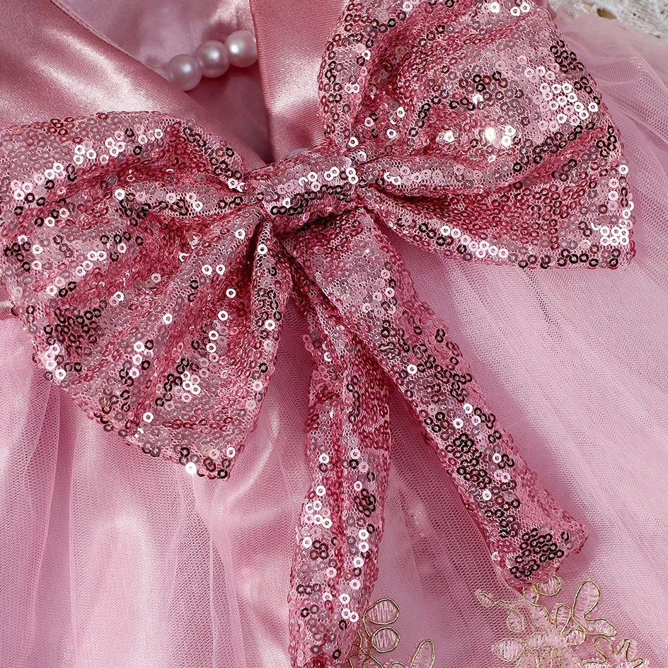 Ylsteed Newborn Photography Outfits Girl Big Bow Lace Dress with Glitter Bow Headband 100 Days Baby Girl Photoshoot Picture Gown