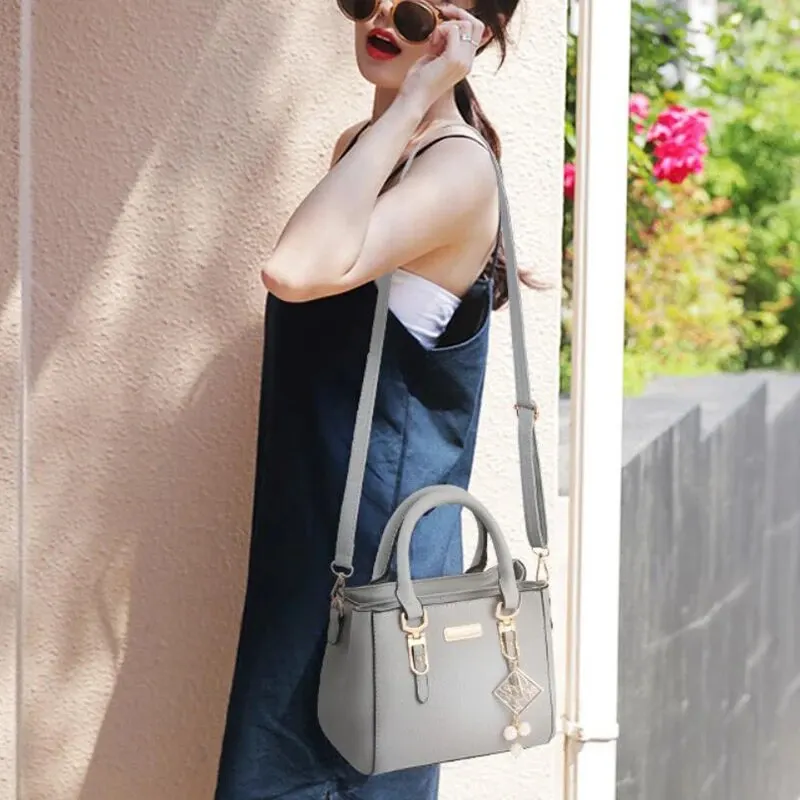 Fashion PU Leather Bucket With Hairball Ornaments Women Handbag Vintage Solid Color Top Handle Shoulder Crossbody Bags