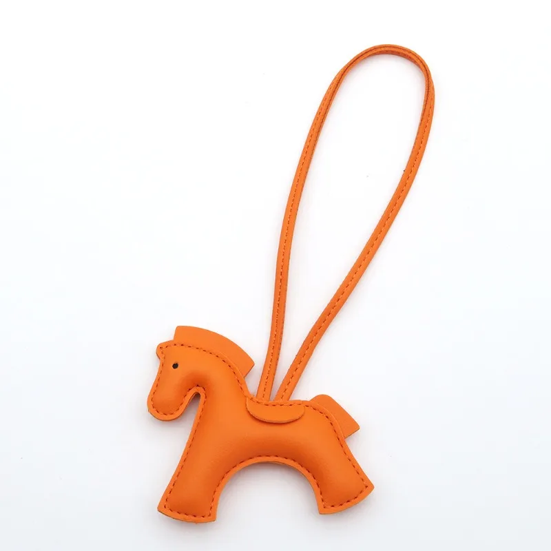 Fashion Horse Keychain All-around PU Leather Horses Embellishment for Female Car Key Chain Handbag Decoration Jewelry Gifts