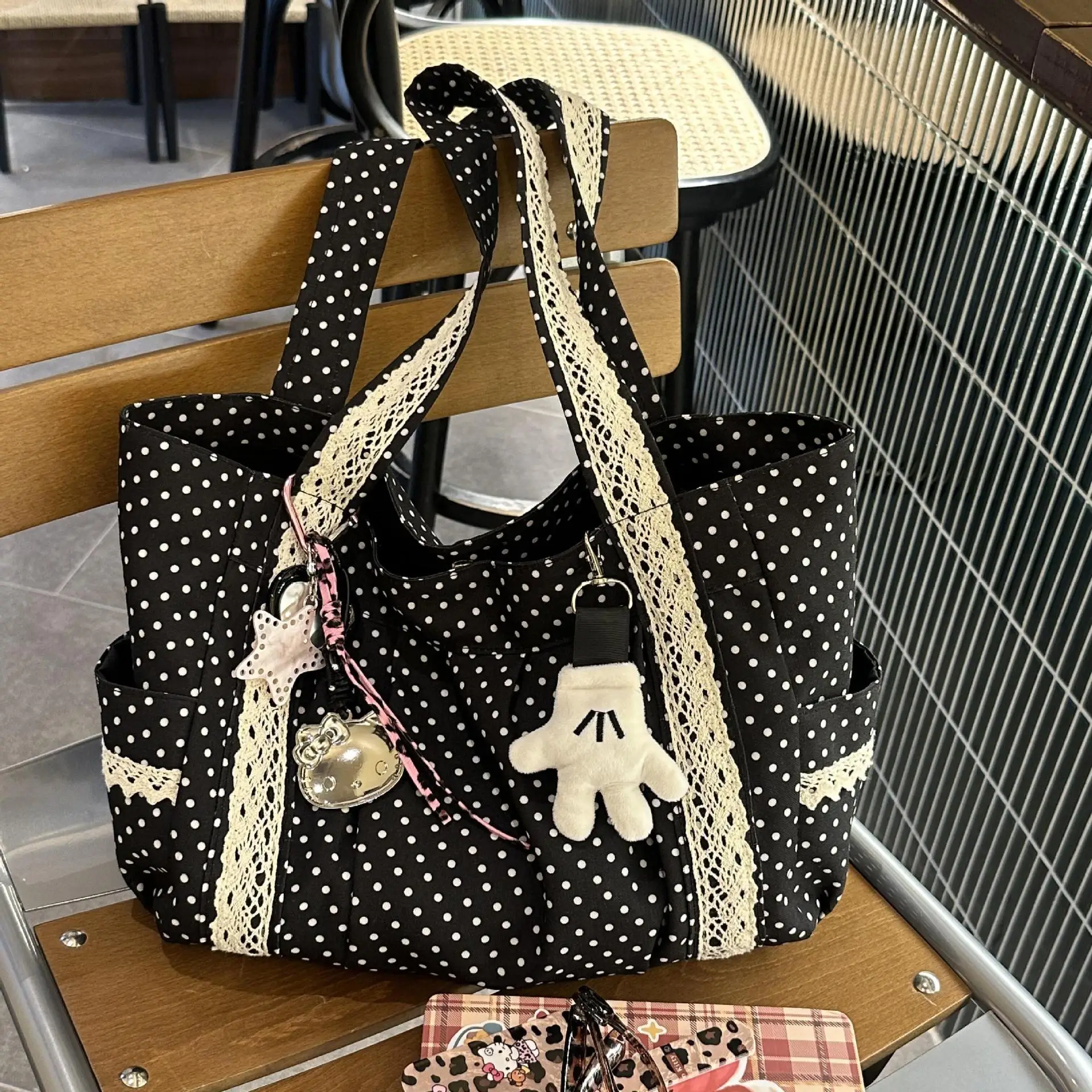 Korean Vintage Canvas Shoulder Bag Women Cute Lace Large Capacity Tote Bag Multi Pocket Handbag Fashion Round Dot Underarm Bag