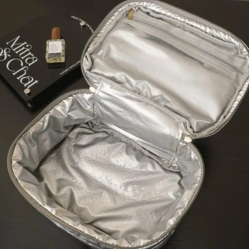 Large Capacity Travel Makeup Bag Fashion Portable Multifunctional Cosmetic Bag Waterproof Toiletry Storage Organizer Bag