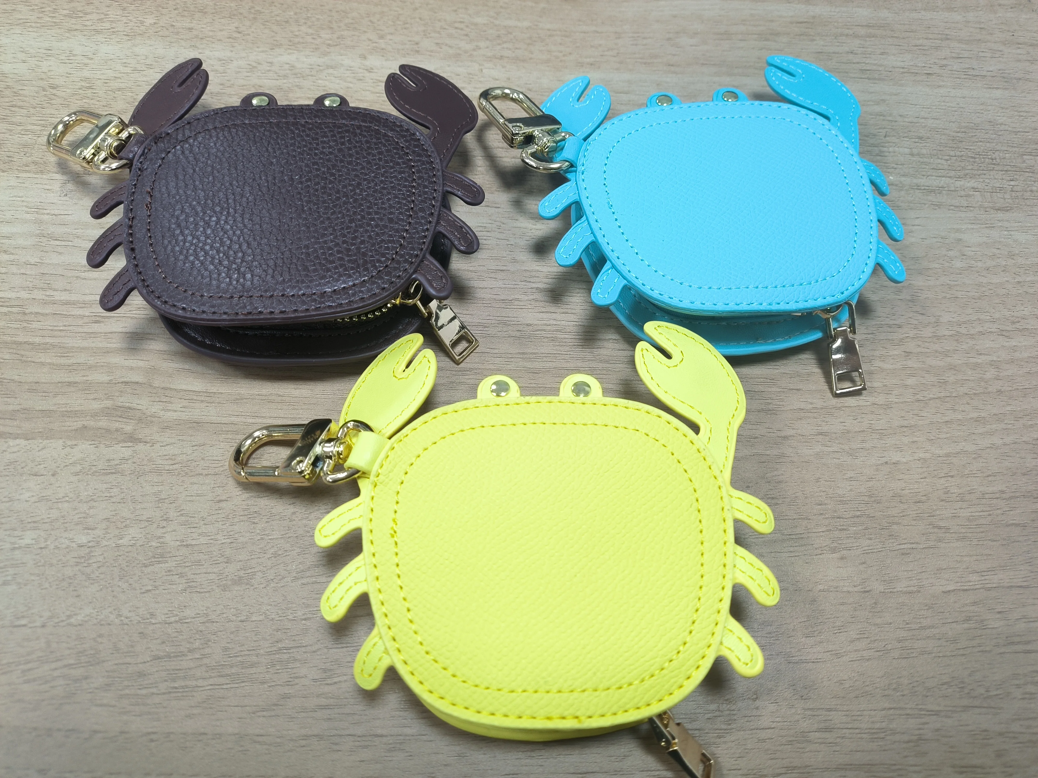 Crab Coin Purse Bag Charm Pendant,Mini Wallet Zipper Pouch for Earphone Storage,Backpack Handbag Hanging Decoration Accessories