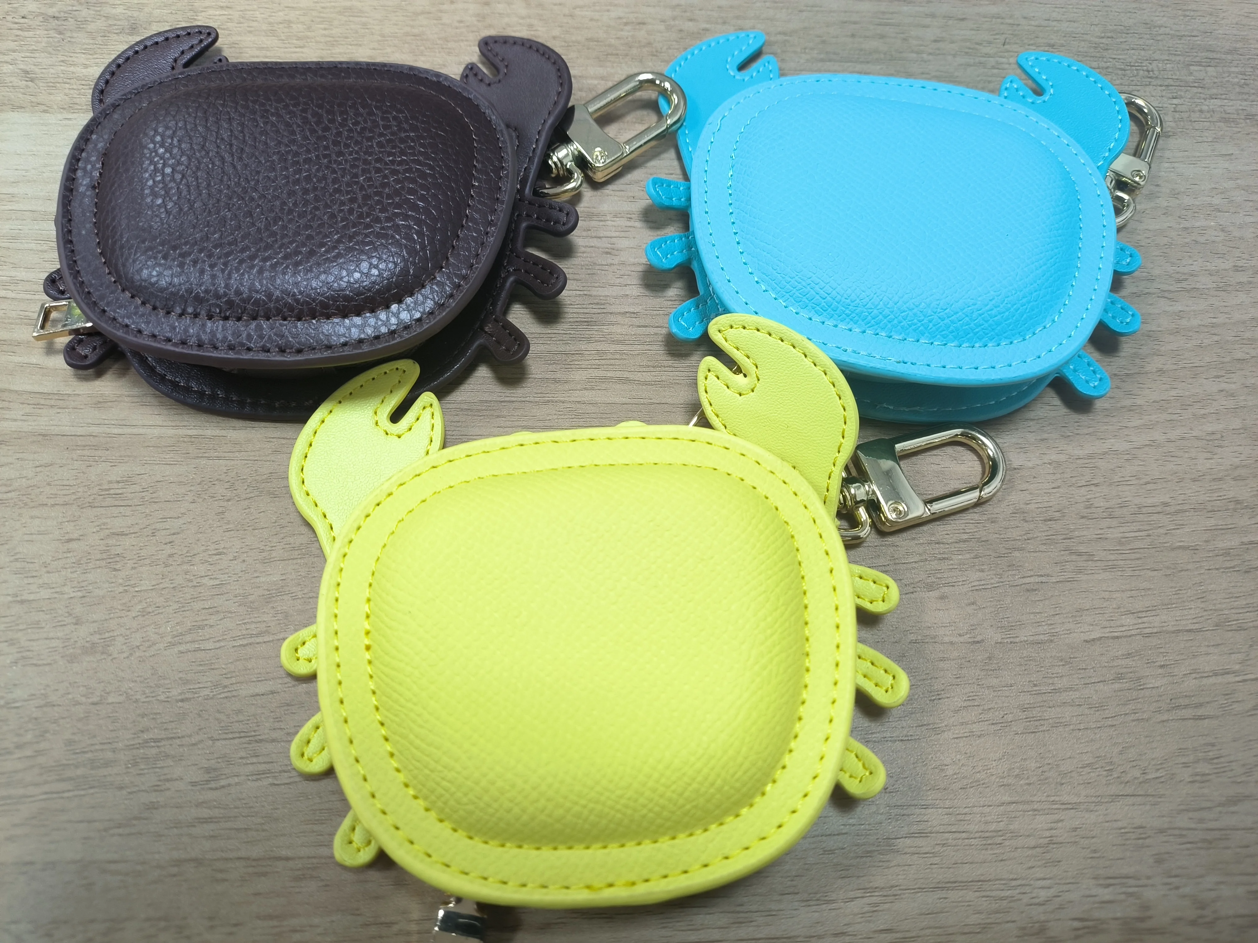 Crab Coin Purse Bag Charm Pendant,Mini Wallet Zipper Pouch for Earphone Storage,Backpack Handbag Hanging Decoration Accessories
