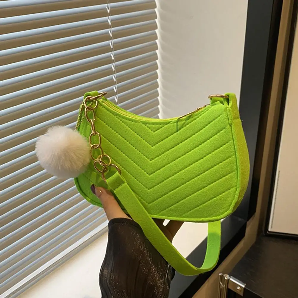 Mini Women Shoulder Bags Fashion Felt Women's Bag Design Advanced Underarm Handbags Mini Saddle Bag