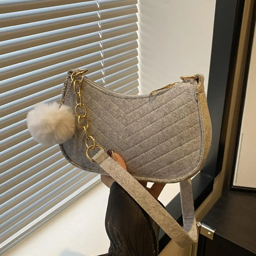 Mini Women Shoulder Bags Fashion Felt Women's Bag Design Advanced Underarm Handbags Mini Saddle Bag