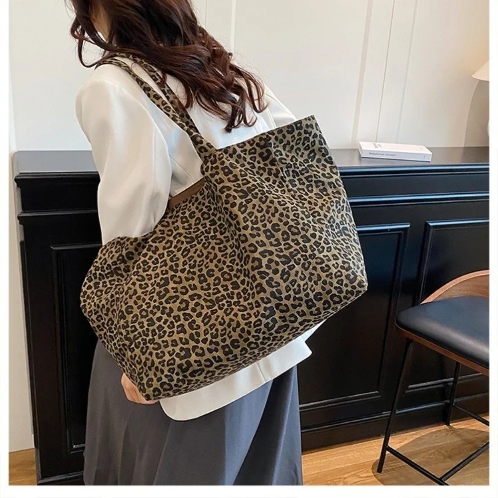 Fashion Leopard Print Shoulder Bag Large Capacity Hand-held Women Tote Bag Texture Underarm Bag Crossbody Bag