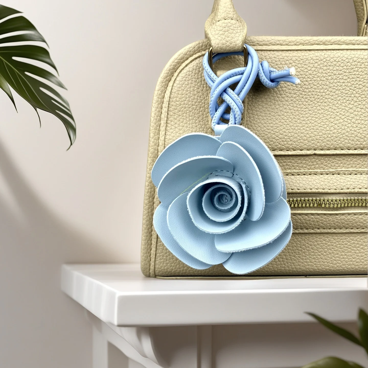 5 Colors Handmade PU Leather Camellia Flower Keychain/Bag Charm-Summer Beach Vibe/Gift-Car/Bag Accessory/Decor-Keychain For Her
