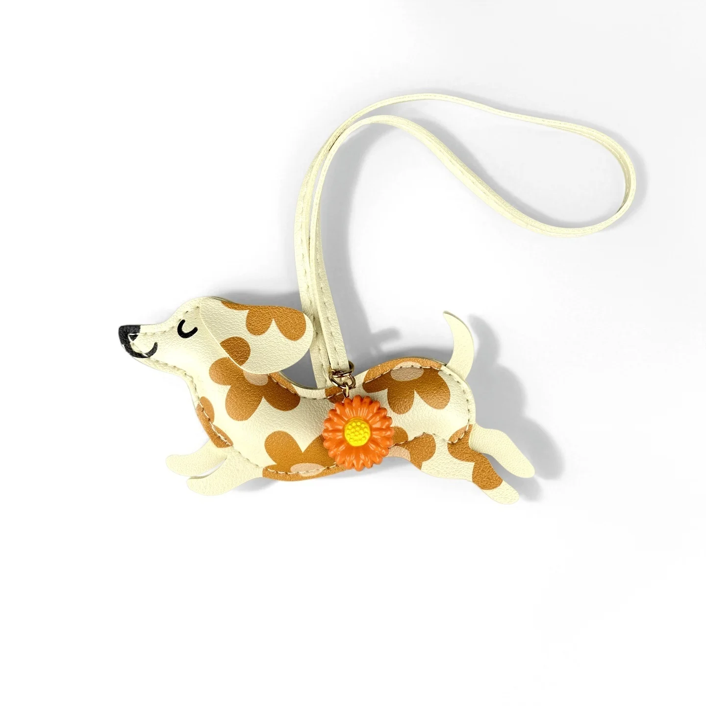PU Leather Running Dachshund Keychain, Puppy Bag Charm With Daisy Flower-Accessories For Purse & Backpack, Gift for Dog Lovers