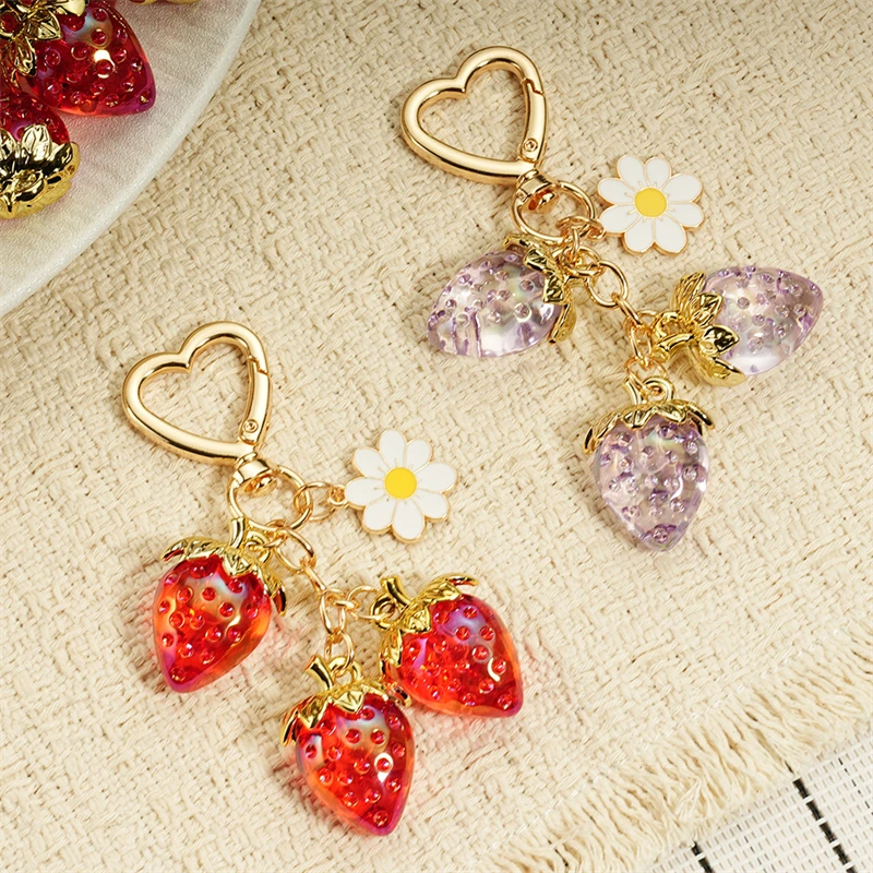 Cute Strawberry Bag Pendant Keychain Heart Flower Daisy Key Chain for Women Girs Bag Pendant Accessories Gift