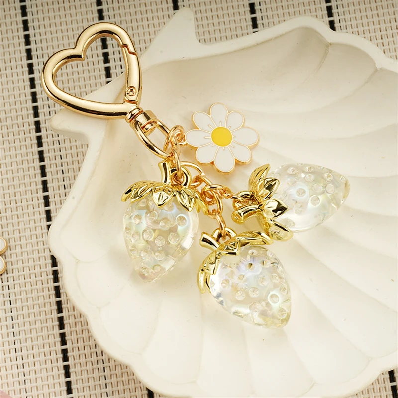 Cute Strawberry Bag Pendant Keychain Heart Flower Daisy Key Chain for Women Girs Bag Pendant Accessories Gift