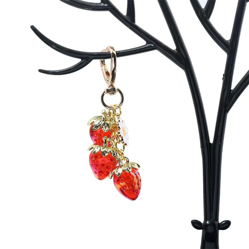 Cute Strawberry Bag Pendant Keychain Heart Flower Daisy Key Chain for Women Girs Bag Pendant Accessories Gift