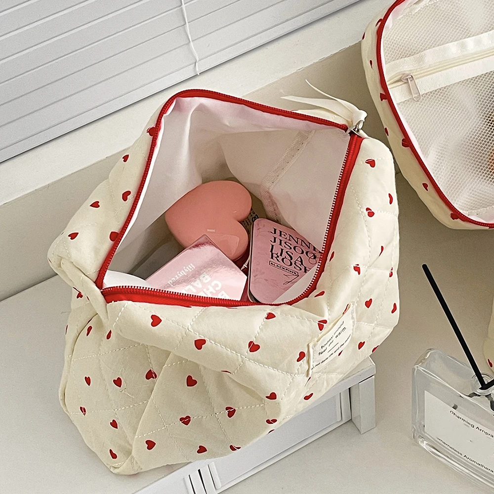 Fashion Ins Heart Women Quilting Makeup Bag Large Capacity Toiletry Cosmetic Storage Pouch Handbag Ladies Zipper Makeup Bag