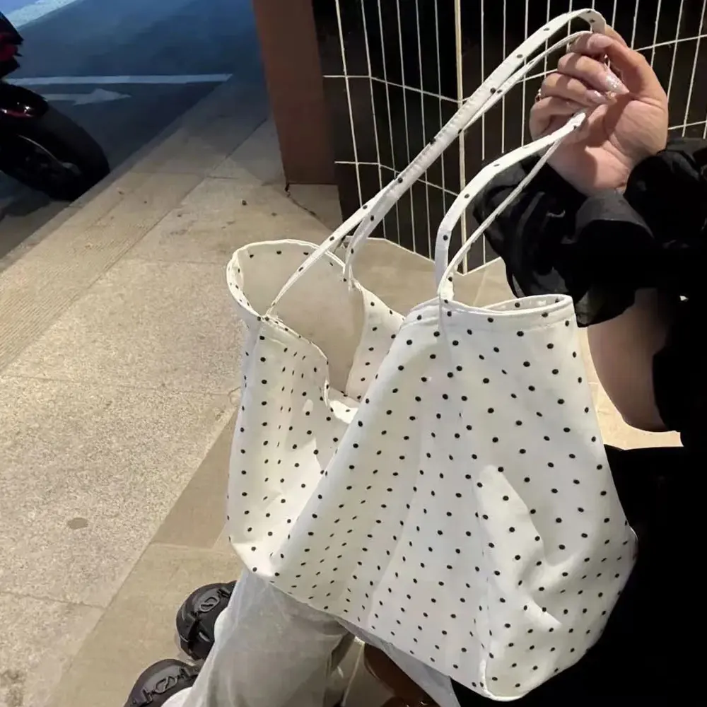 Large-Capacity New Polka-Dot Canvas Bag, Korean Style Girl's Korean-Style Student Tote Bag, Versatile Commuting Shoulder Bag