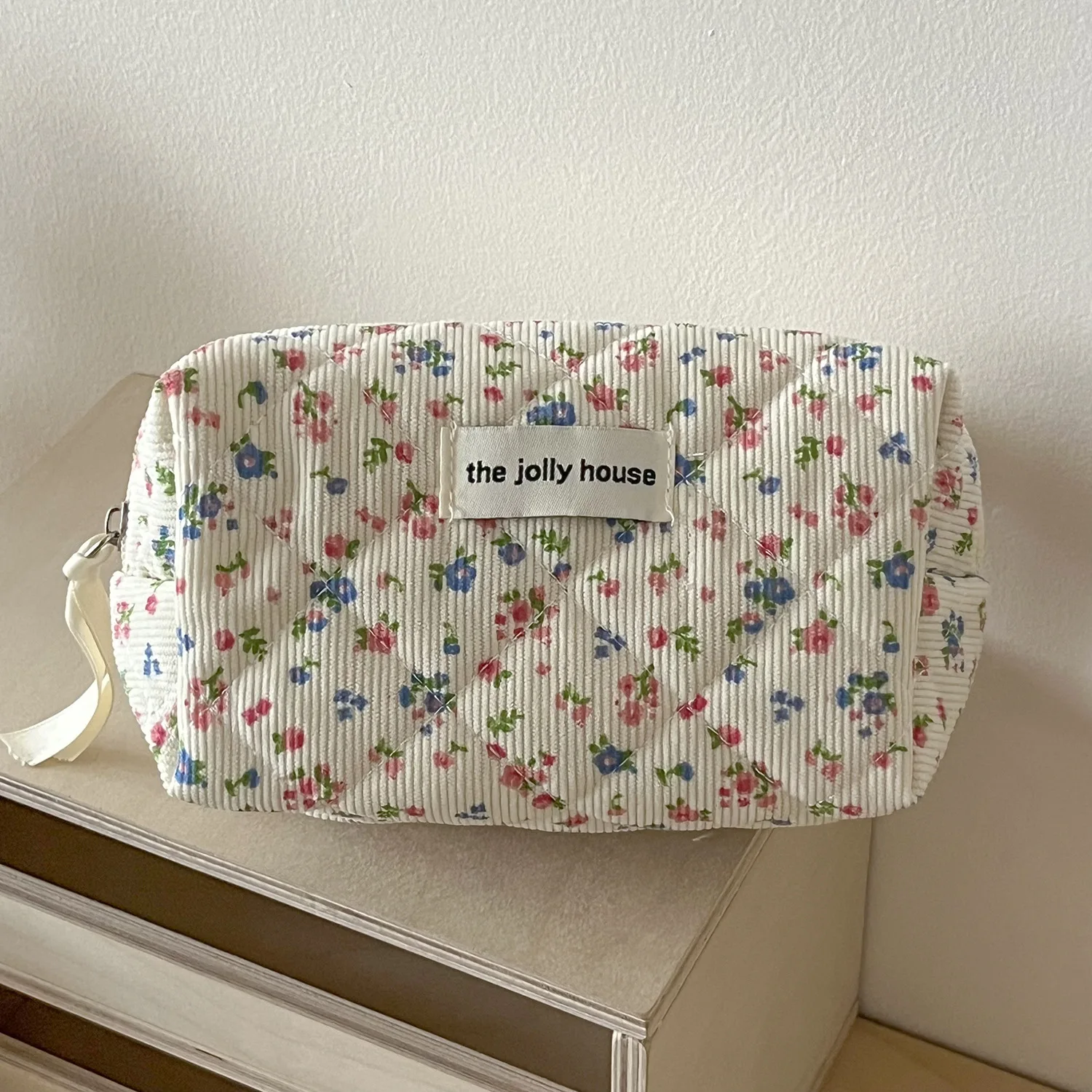 Fashion Vintage Flower Women Makeup Bag Cotton Tote Portable Female Cosmetic Storage Handbag Travel Organizer Zipper Quilted Bag