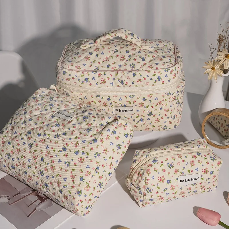 Fashion Vintage Flower Women Makeup Bag Cotton Tote Portable Female Cosmetic Storage Handbag Travel Organizer Zipper Quilted Bag
