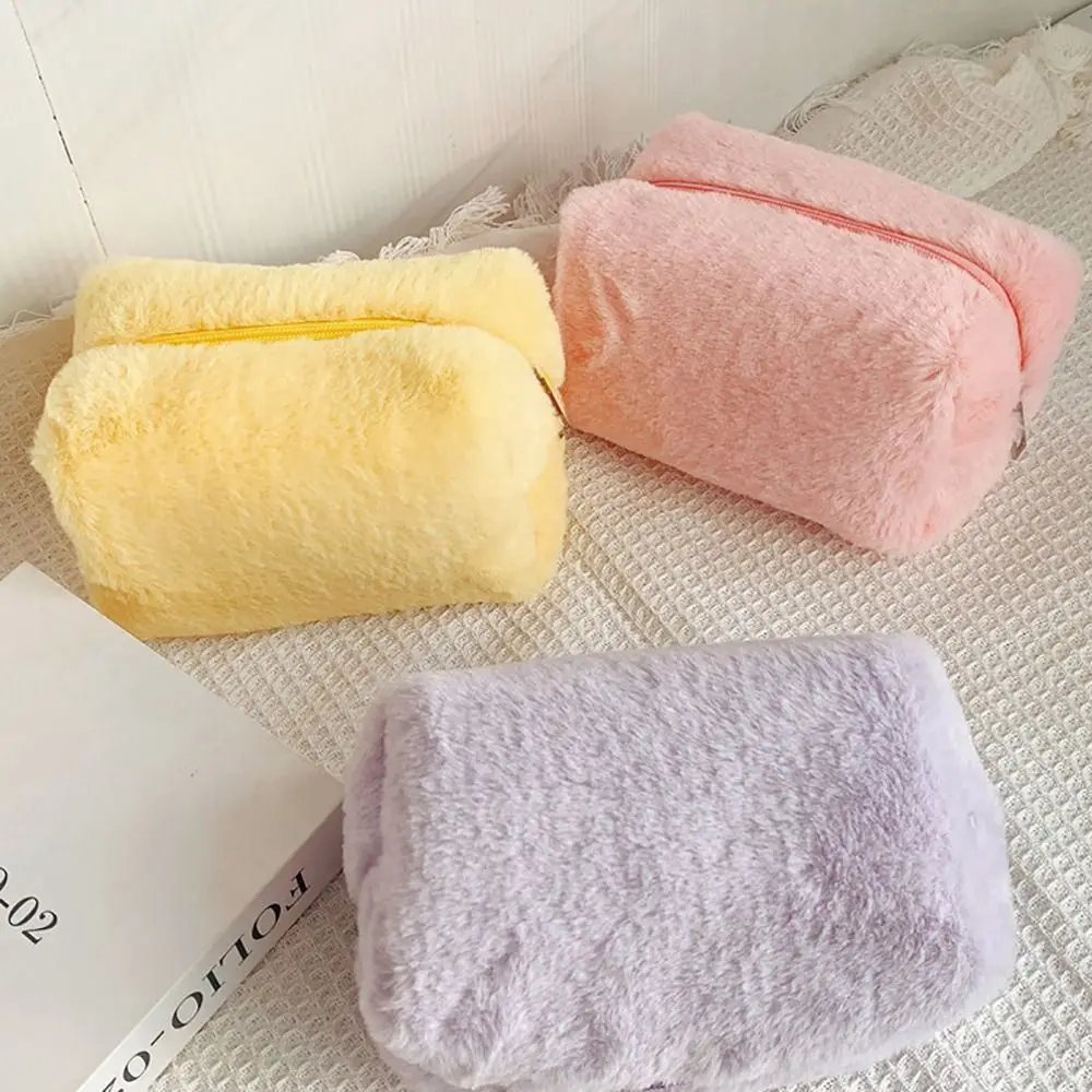 Durable Plush Cosmetic Bag Travel Organizer Large Capacity Makeup Bag Portable Storage Bag