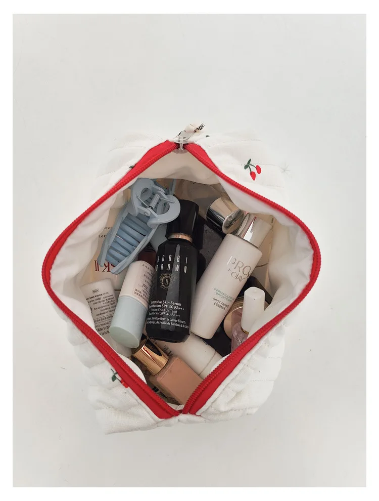 Quilted Cotton Ladies Travel Storage Bag Retro Cherry Women's Cosmetic Bags Cute Design Girls Pencil Case Makeup Bag Handbags