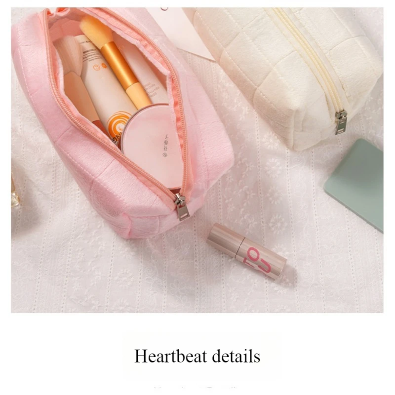 New Cute Plush Cosmetic Bag, Travel Skin Care Product Storage Bag, High-Looking Female Mobile Phone Large Capacity Storage Bag