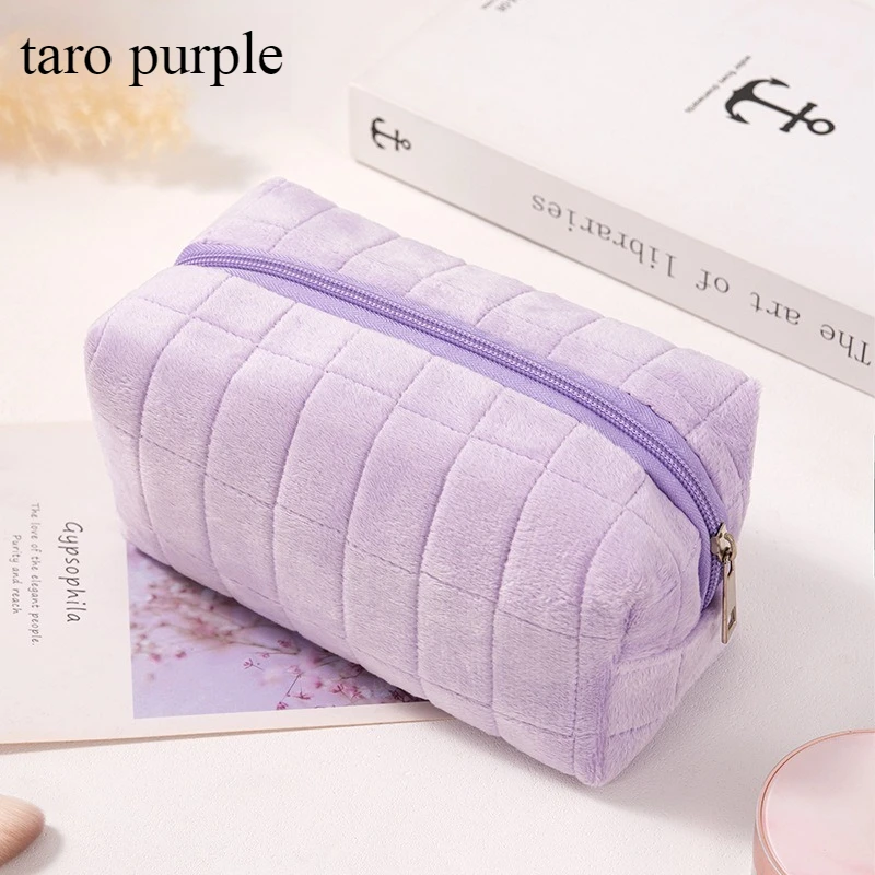 New Cute Plush Cosmetic Bag, Travel Skin Care Product Storage Bag, High-Looking Female Mobile Phone Large Capacity Storage Bag