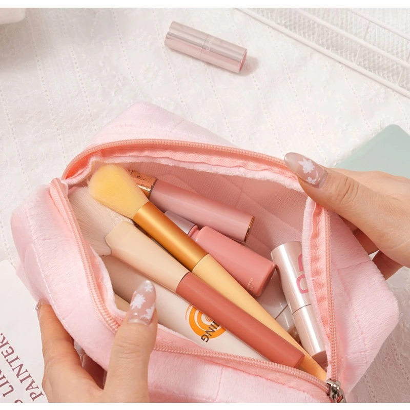 New Cute Plush Cosmetic Bag, Travel Skin Care Product Storage Bag, High-Looking Female Mobile Phone Large Capacity Storage Bag