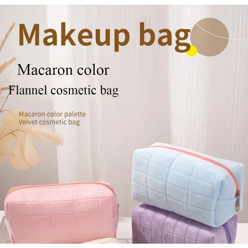New Cute Plush Cosmetic Bag, Travel Skin Care Product Storage Bag, High-Looking Female Mobile Phone Large Capacity Storage Bag