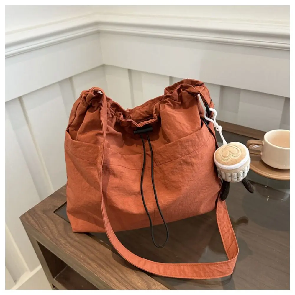 Fashion Travel Casual Nylon Tote Bag Drawstring Shoulder Bag Large Capacity Waterproof Crossbody Bucket Bag Women