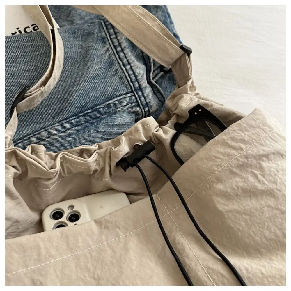 Fashion Travel Casual Nylon Tote Bag Drawstring Shoulder Bag Large Capacity Waterproof Crossbody Bucket Bag Women