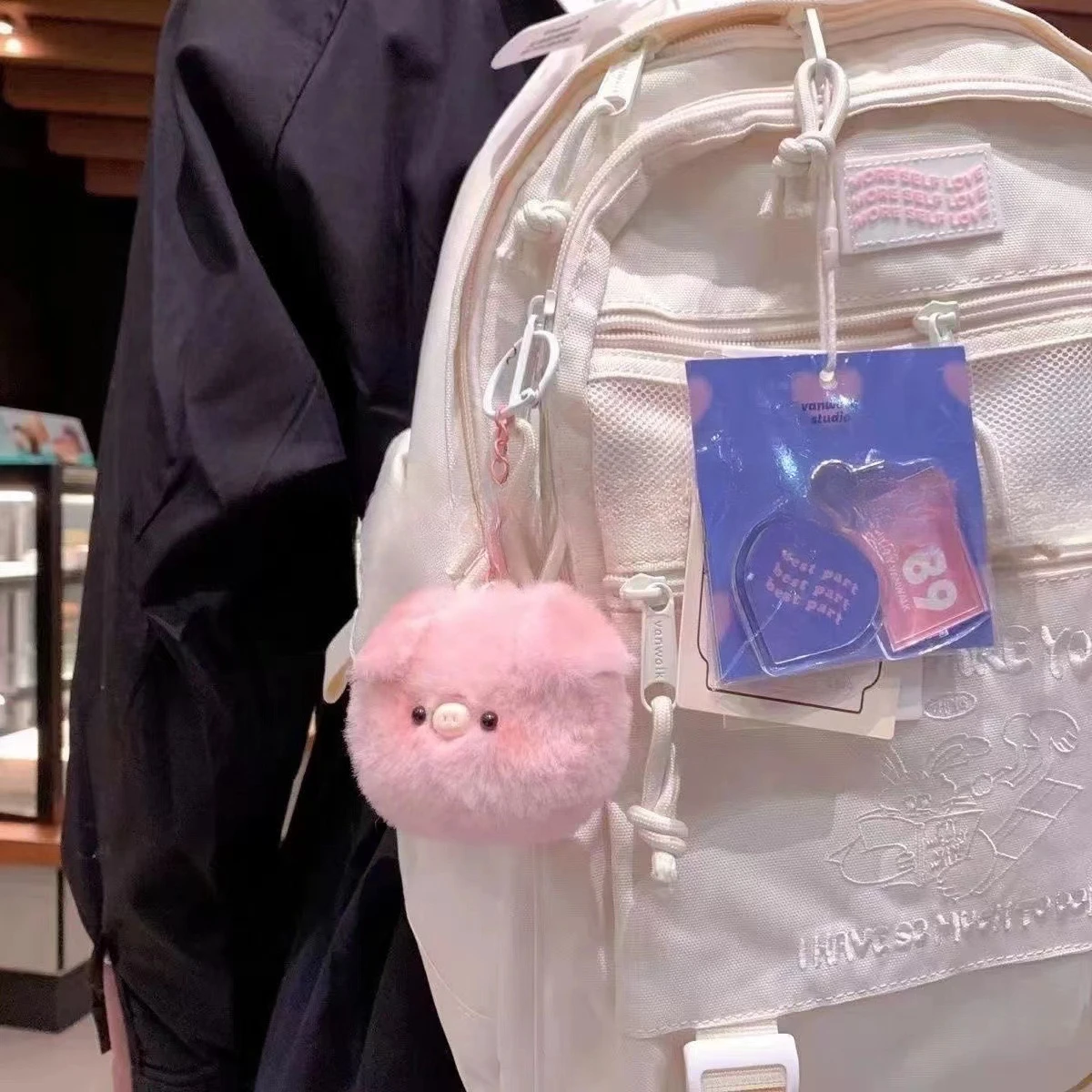 Adorable Squeaky Pig Cartoon Plush Keychain for Keyrings and Bag Decorations Lovely Cartoon Plush Keychain as Bag Accessories