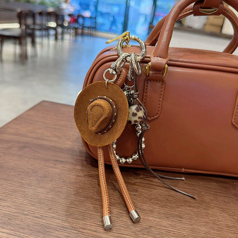 Lucky Cowboy Hat Keychain Pendant Handmade Braided Rope Faux Leather Charm Good Fortune Blessing Decor For Car Keys Bag Purse