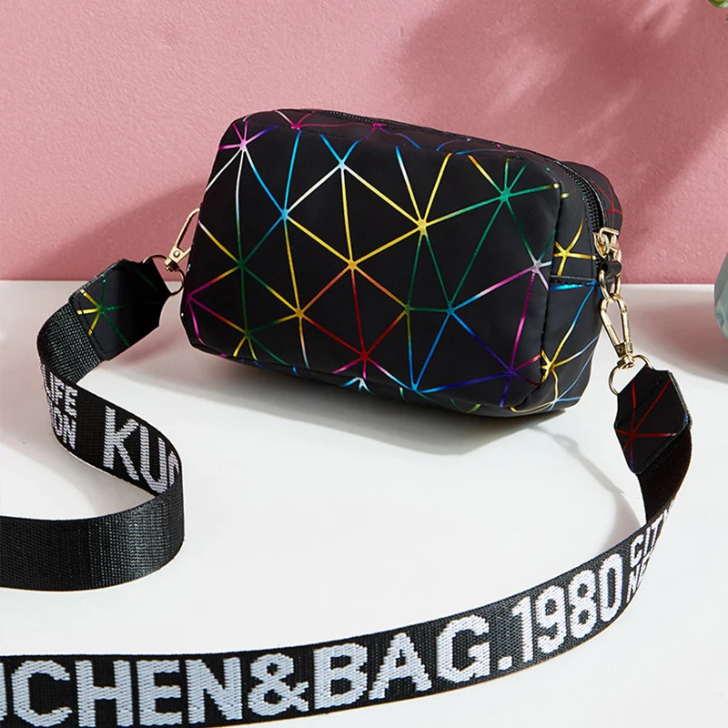 Yogodlns Fashion Laser Shoulder Messenger Bag Female Small Square Bag PU Leather Crossbody Bag Trendy New Satchel Bag Bolsa