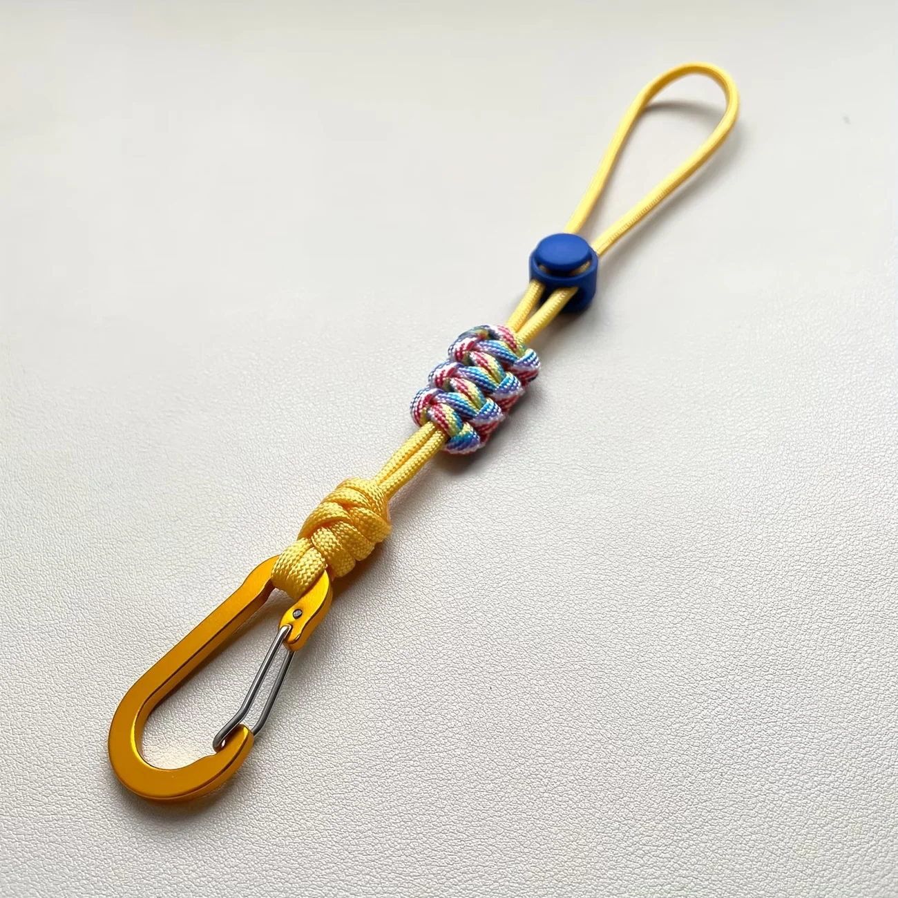 1Pc Water Bottle Holder with Lanyard, Alloy Hook Keychain, Portable Clip for Travel Hiking Backpack Accessory