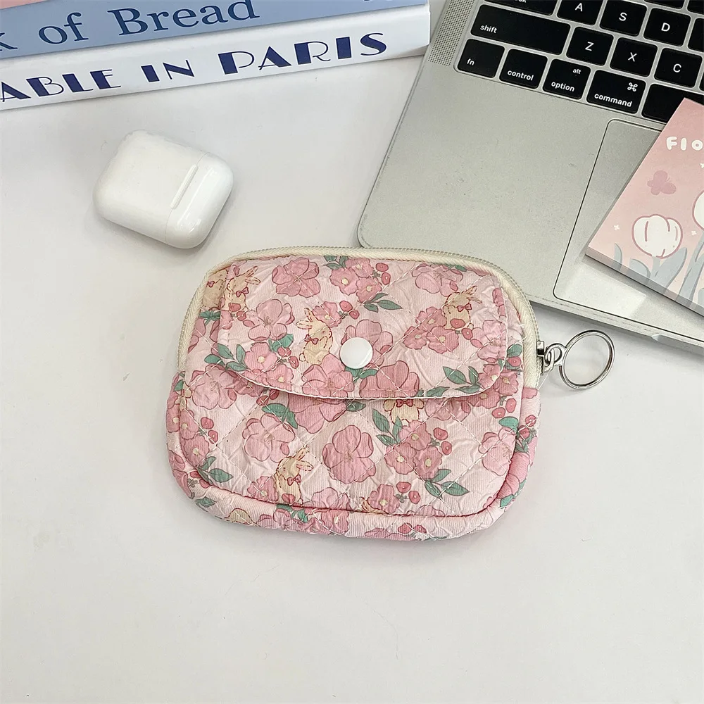 Cute Cartoon Small Travel Cosmetic Lipstick Earphone Card Portable Storage Bag Purse Women Gift Pouch In Make up Bags Organizer
