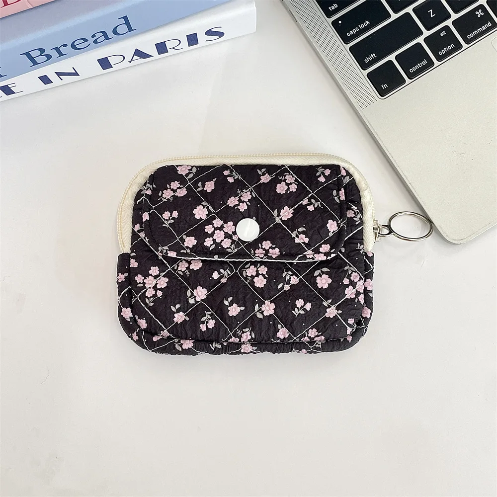 Cute Cartoon Small Travel Cosmetic Lipstick Earphone Card Portable Storage Bag Purse Women Gift Pouch In Make up Bags Organizer