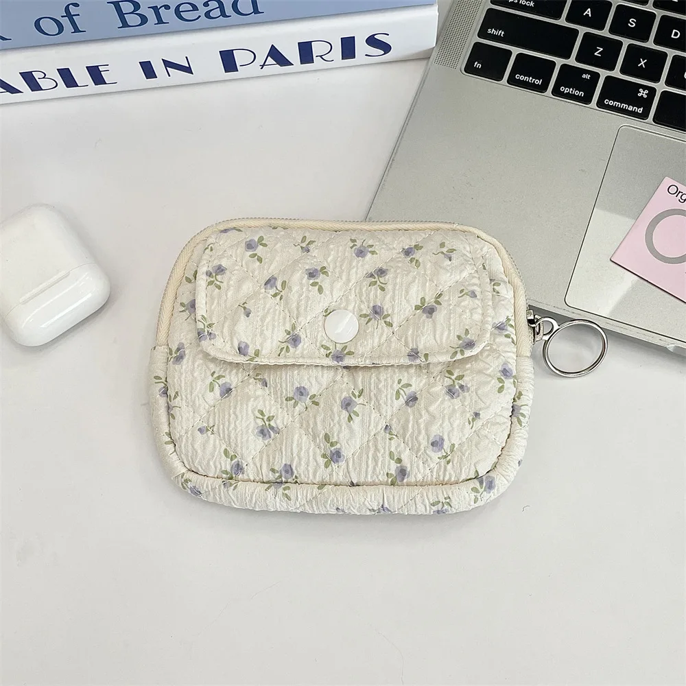 Cute Cartoon Small Travel Cosmetic Lipstick Earphone Card Portable Storage Bag Purse Women Gift Pouch In Make up Bags Organizer